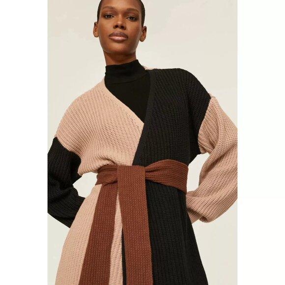 Love, Whit by Whitney Port Brown Color Block Cardigan. - Picture 4 of 8